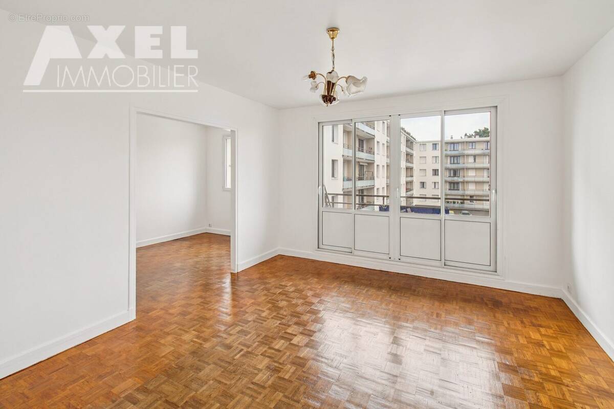 Appartement à BOIS-D'ARCY