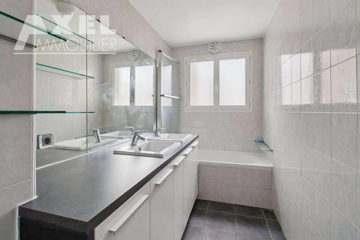 Appartement à BOIS-D'ARCY