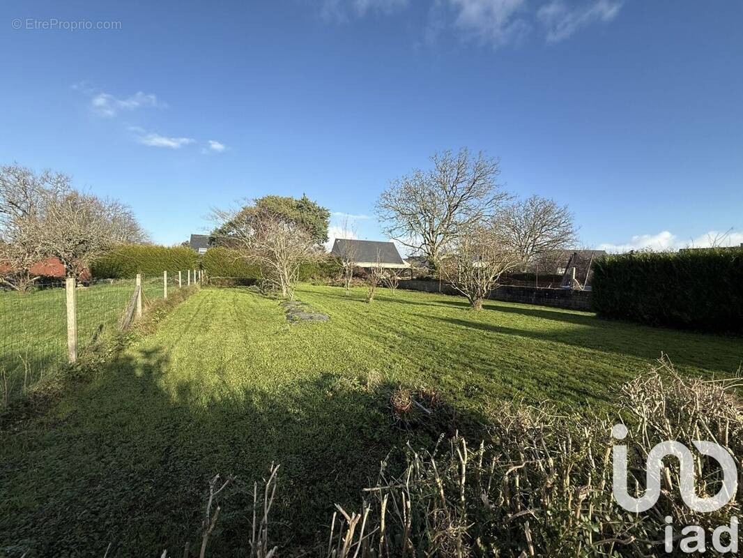 Photo 1 - Terrain à LE TREVOUX