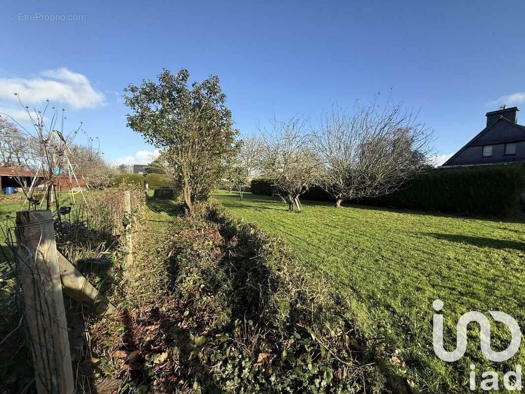 Photo 4 - Terrain à LE TREVOUX