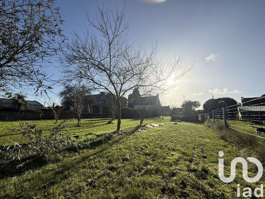 Photo 6 - Terrain à LE TREVOUX