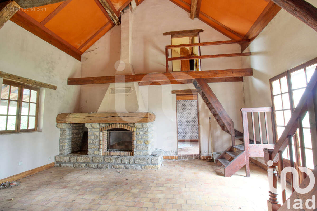 Photo 4 - Maison à COURCY-AUX-LOGES