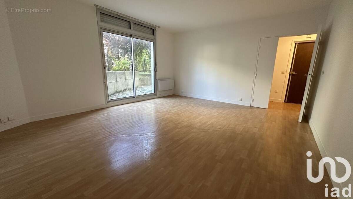 Photo 3 - Appartement à LE KREMLIN-BICETRE