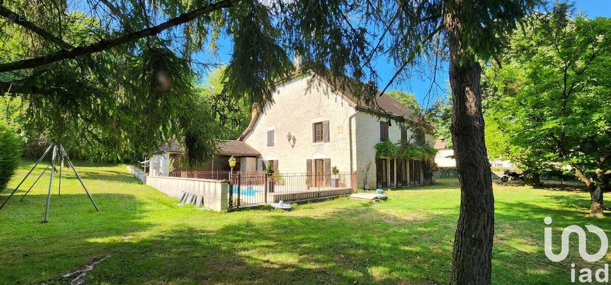 Photo 1 - Maison à BEAUMOTTE-AUBERTANS