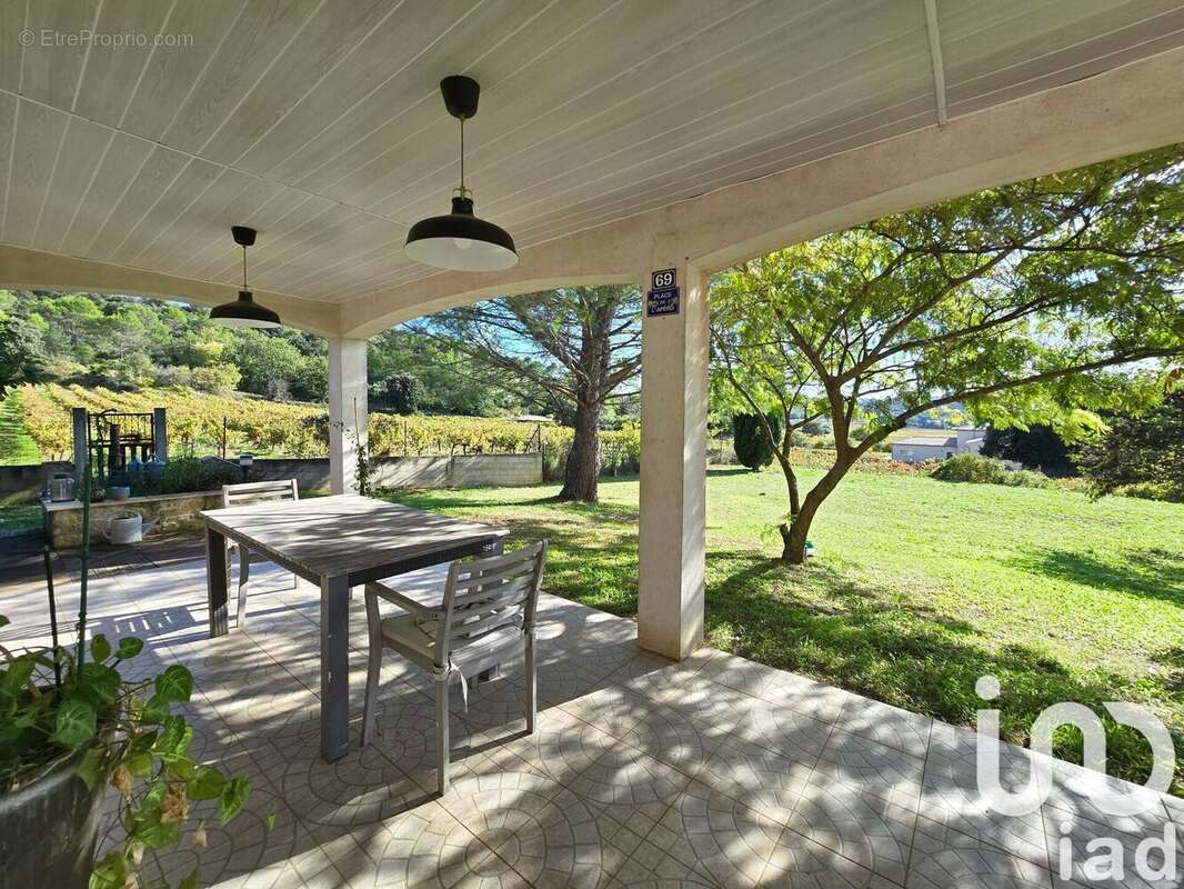 Photo 5 - Maison à SAINT-LAURENT-DE-CARNOLS