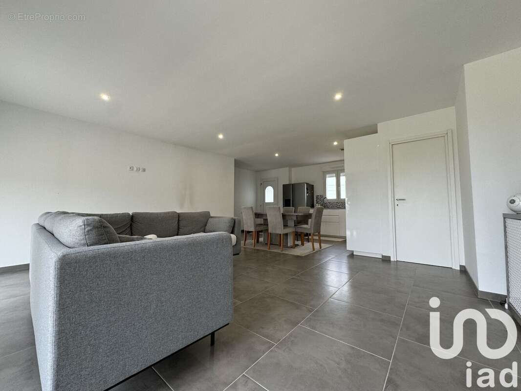 Photo 7 - Maison à LA CHAPELLE-SUR-LOIRE