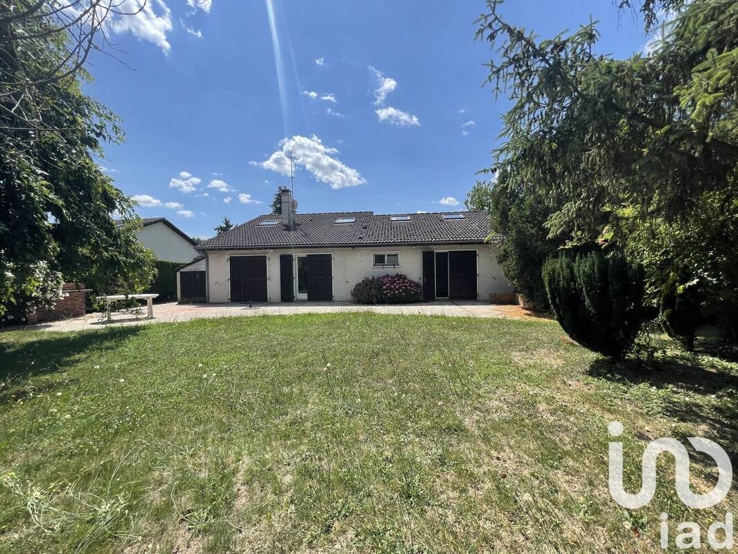 Photo 1 - Maison à SOISY-SUR-SEINE