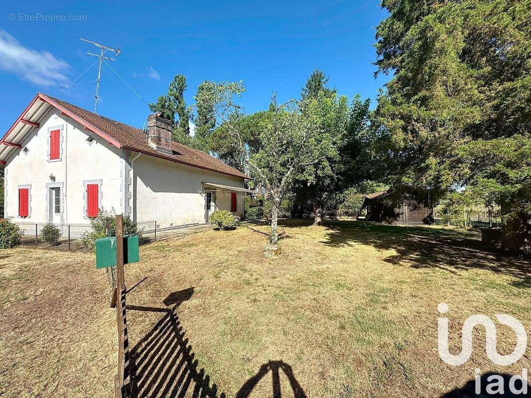 Photo 4 - Maison à UCHACQ-ET-PARENTIS