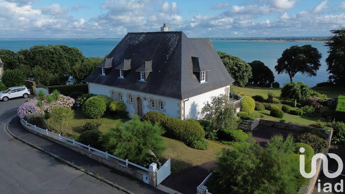 Photo 1 - Maison à SAINT-MELOIR-DES-ONDES