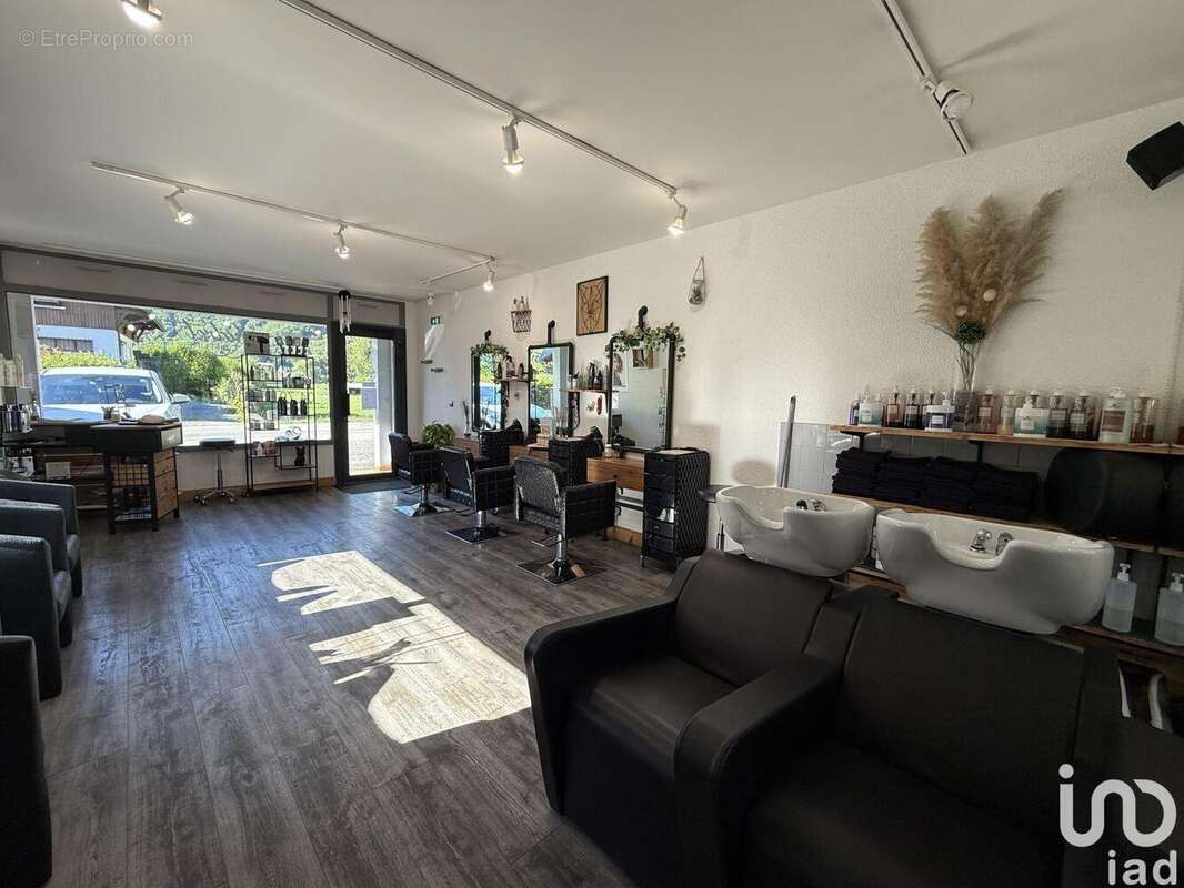 Photo 3 - Commerce à LA BATHIE