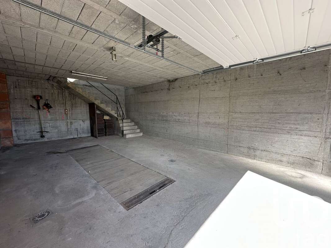 Photo 3 - Parking à WITTERSDORF