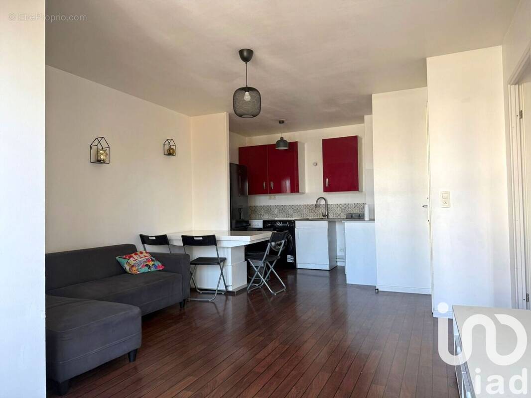 Photo 1 - Appartement à CORBEIL-ESSONNES