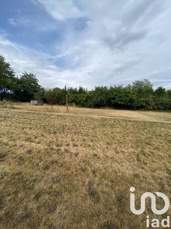 Photo 1 - Terrain à TAUPONT