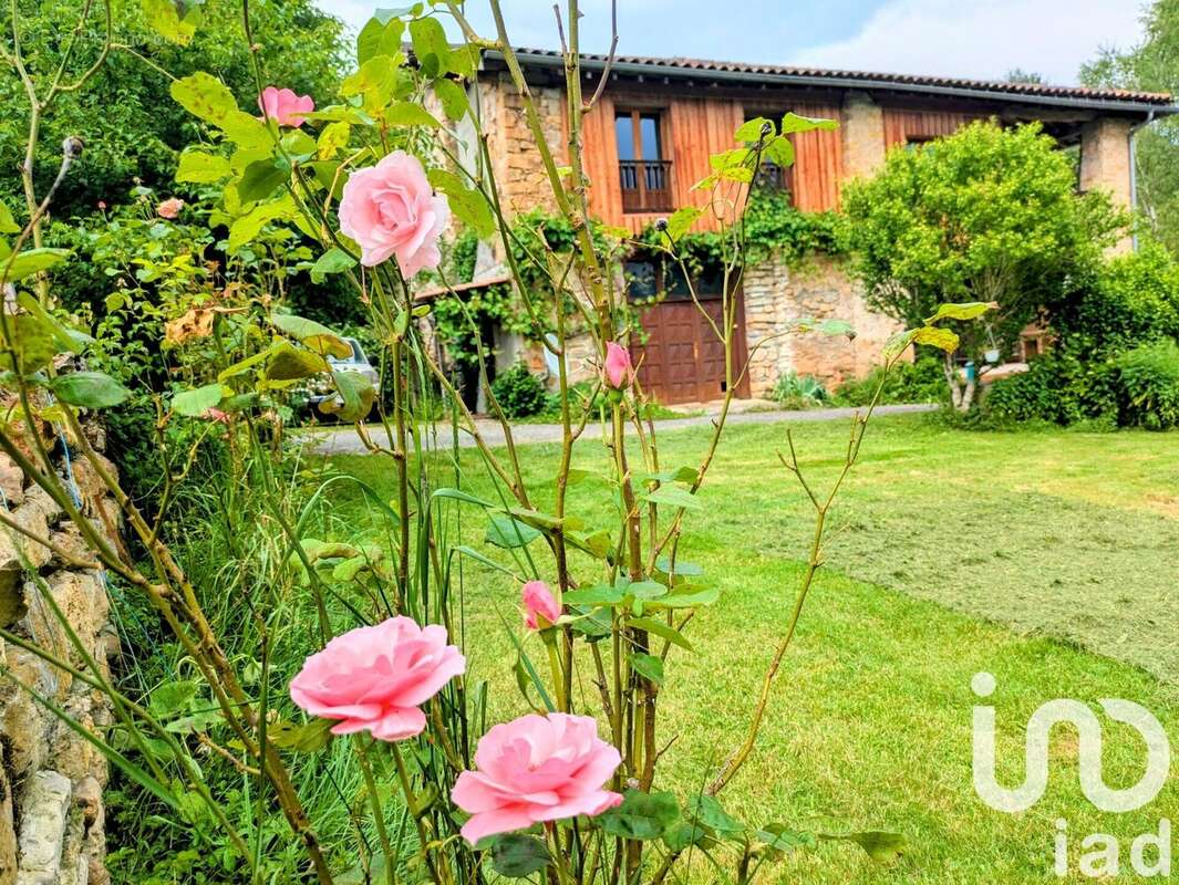 Photo 2 - Maison à LA BASTIDE-DE-SEROU