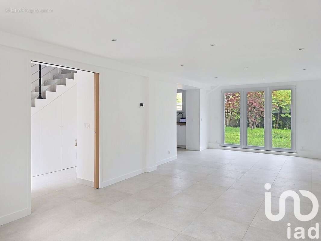 Photo 3 - Maison à VILLEBON-SUR-YVETTE