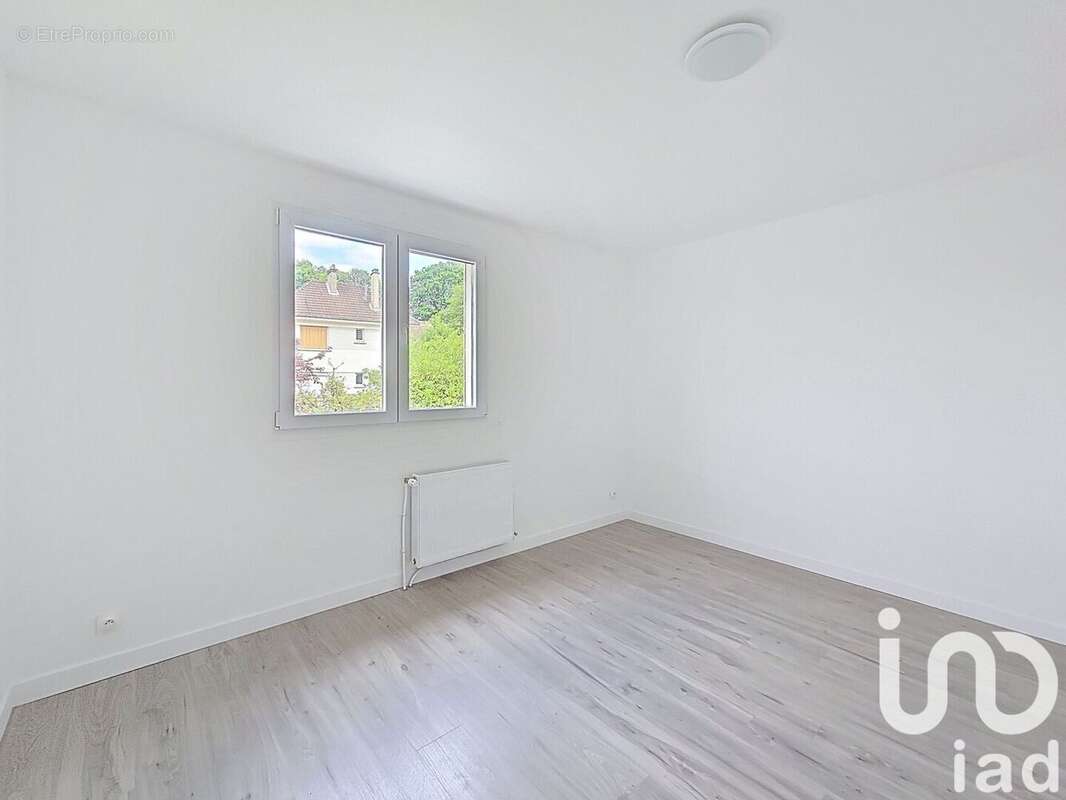 Photo 7 - Maison à VILLEBON-SUR-YVETTE