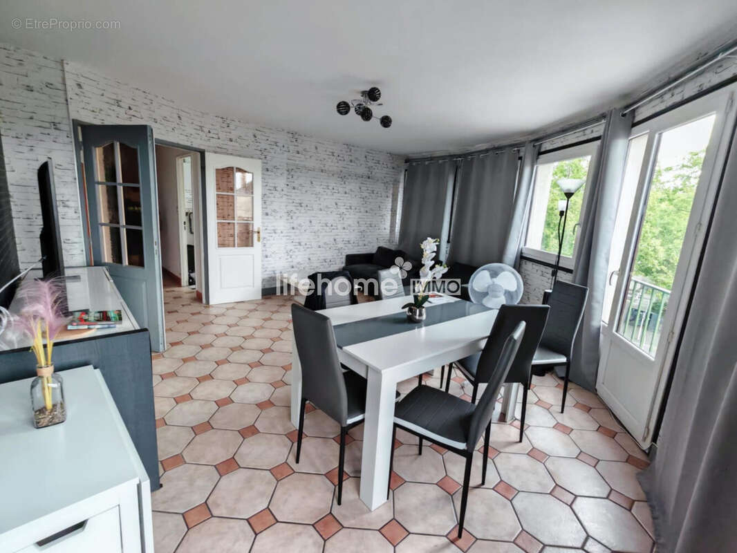 Appartement à CHATEAUROUX