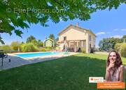 Photo 1 - Maison à SAINT-JULIEN-DE-L&#039;HERMS