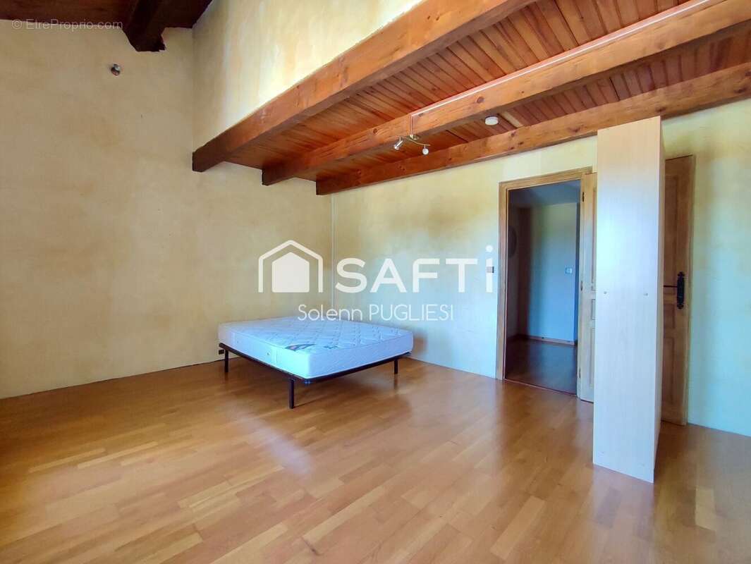 Photo 6 - Maison à SAINT-JULIEN-DE-L&#039;HERMS