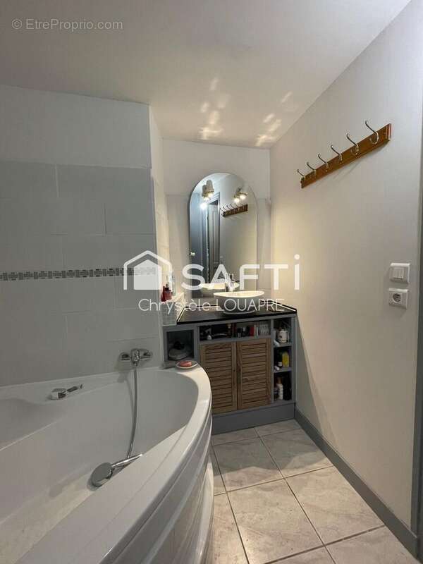 Photo 6 - Maison à SAINT-JEAN-D&#039;ANGELY