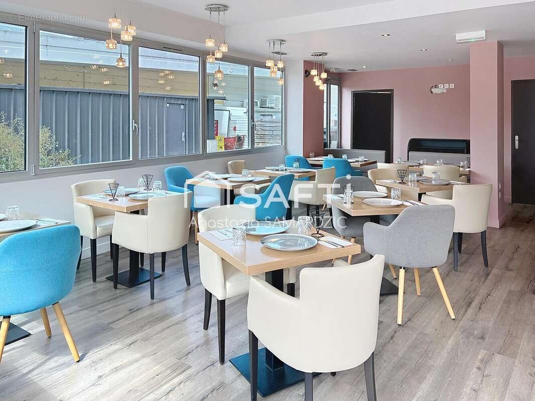 Photo 2 - Commerce à LABEGE