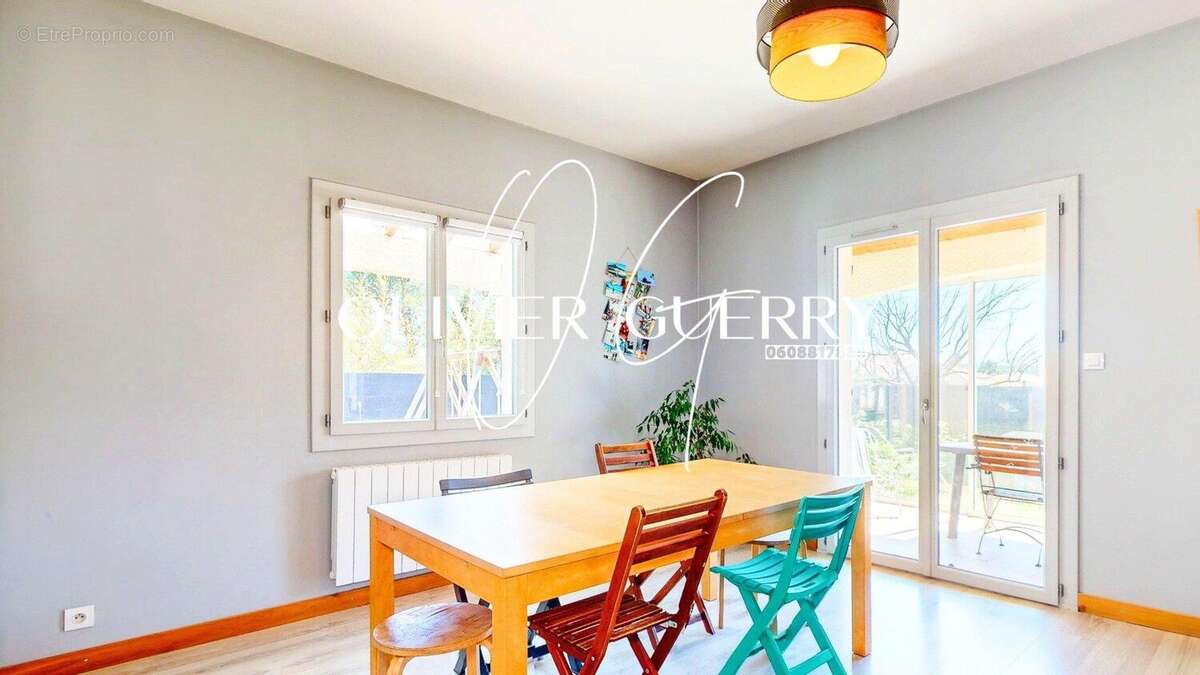 Photo 6 - Maison à VAILHAUQUES