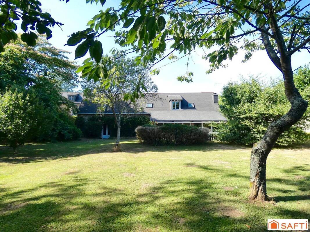 Photo 1 - Maison à QUIMPERLE