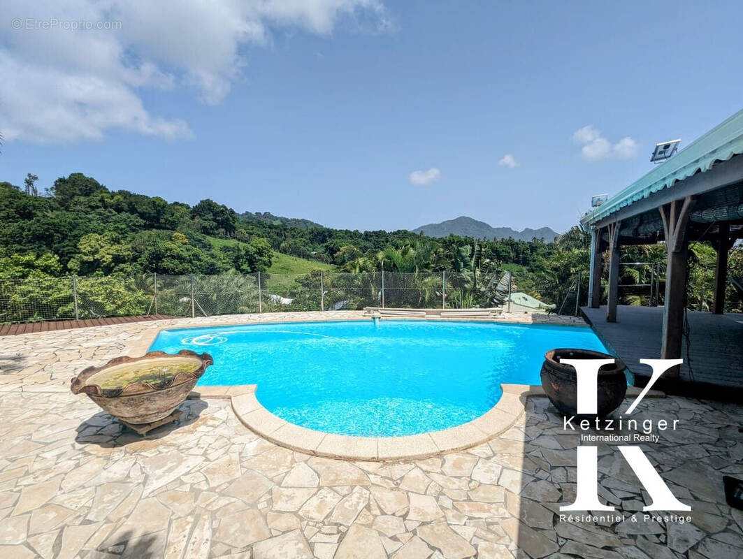 Maison à SAINT-CLAUDE