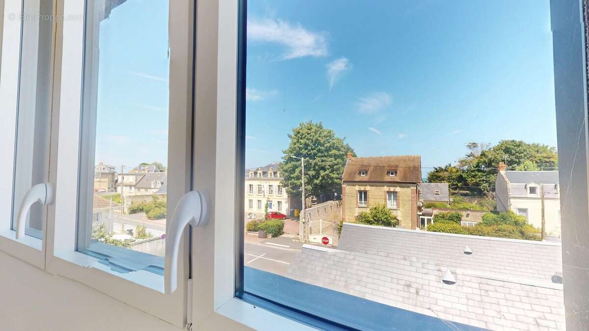 Appartement à BERNIERES-SUR-MER