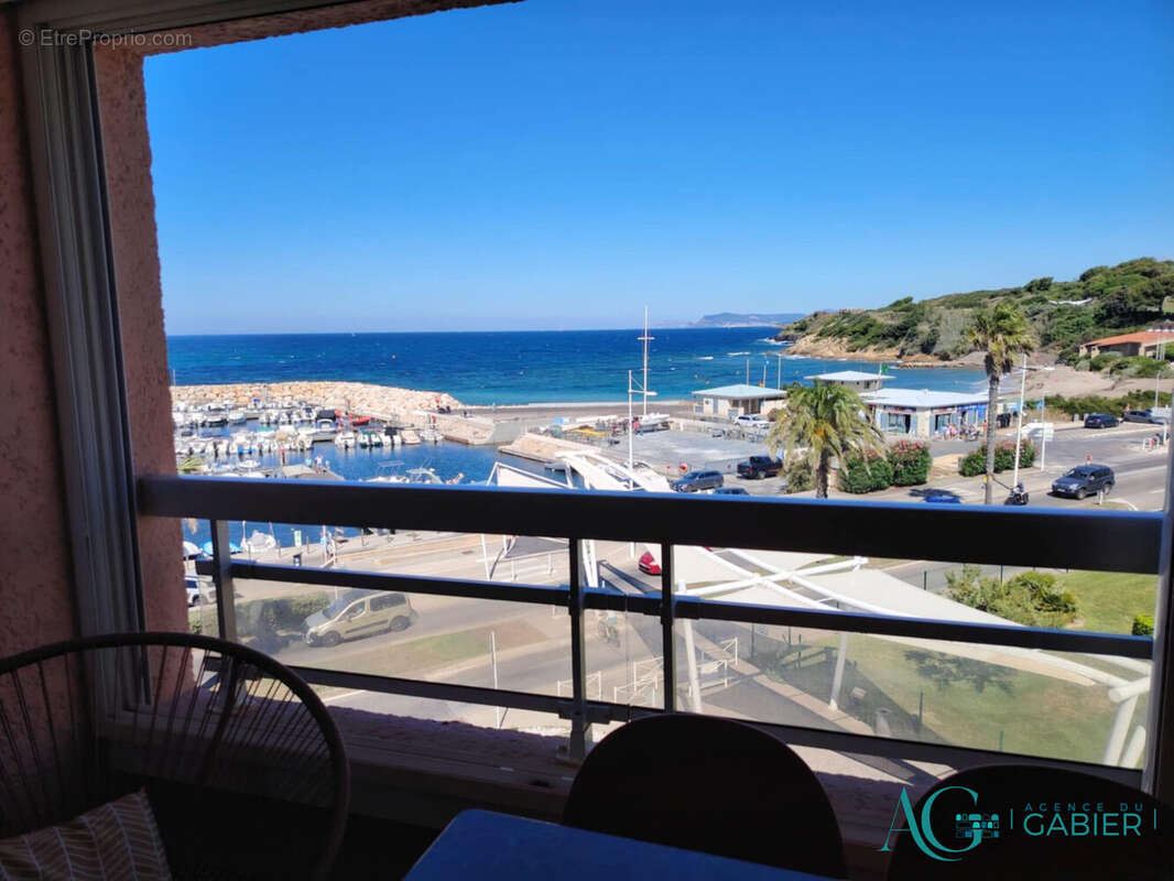 Appartement à SIX-FOURS-LES-PLAGES