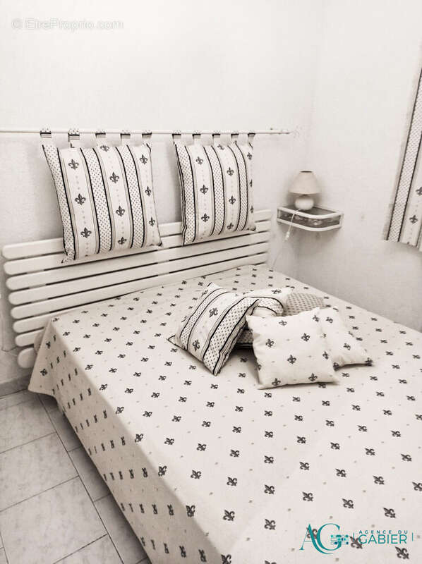 Appartement à SIX-FOURS-LES-PLAGES