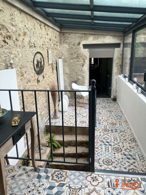 Maison à CHEVRY-SOUS-LE-BIGNON