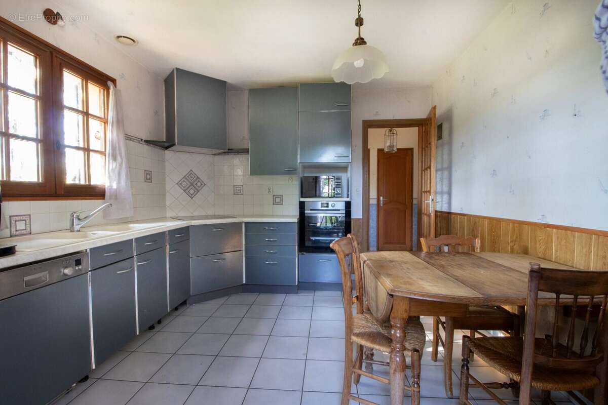 Maison à CARBON-BLANC