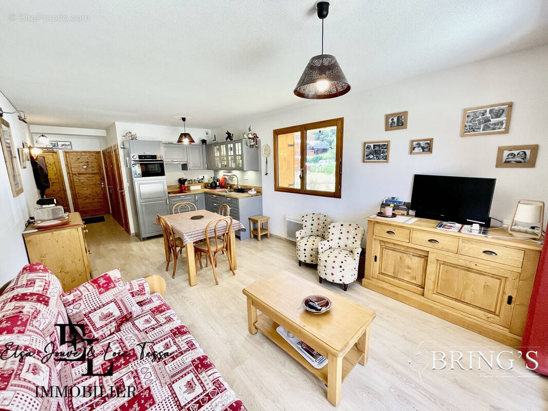 Appartement à LA CLUSE