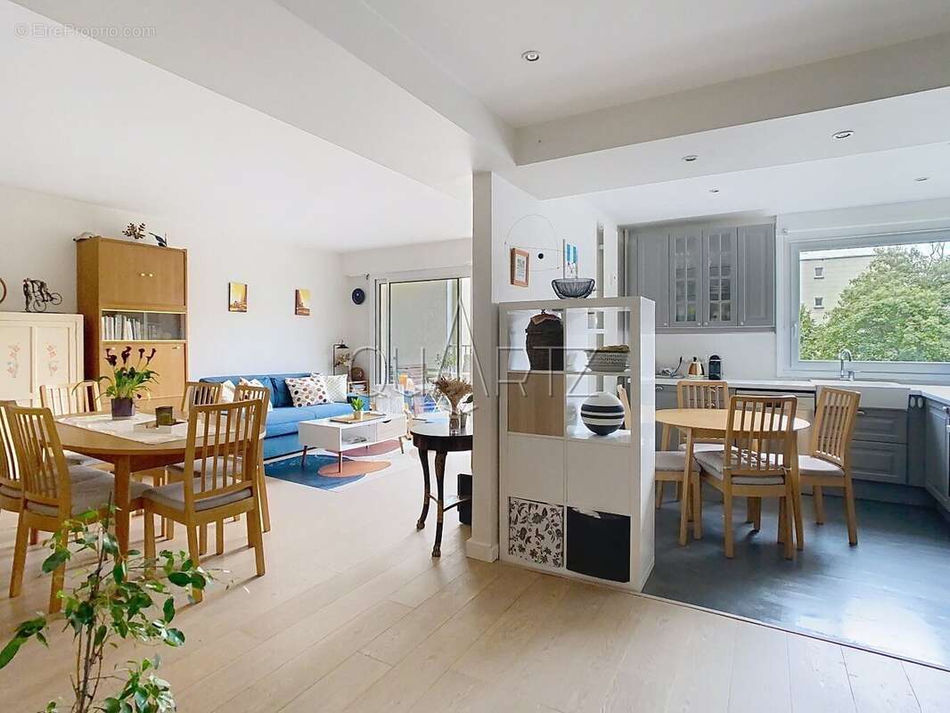 Appartement à VERSAILLES