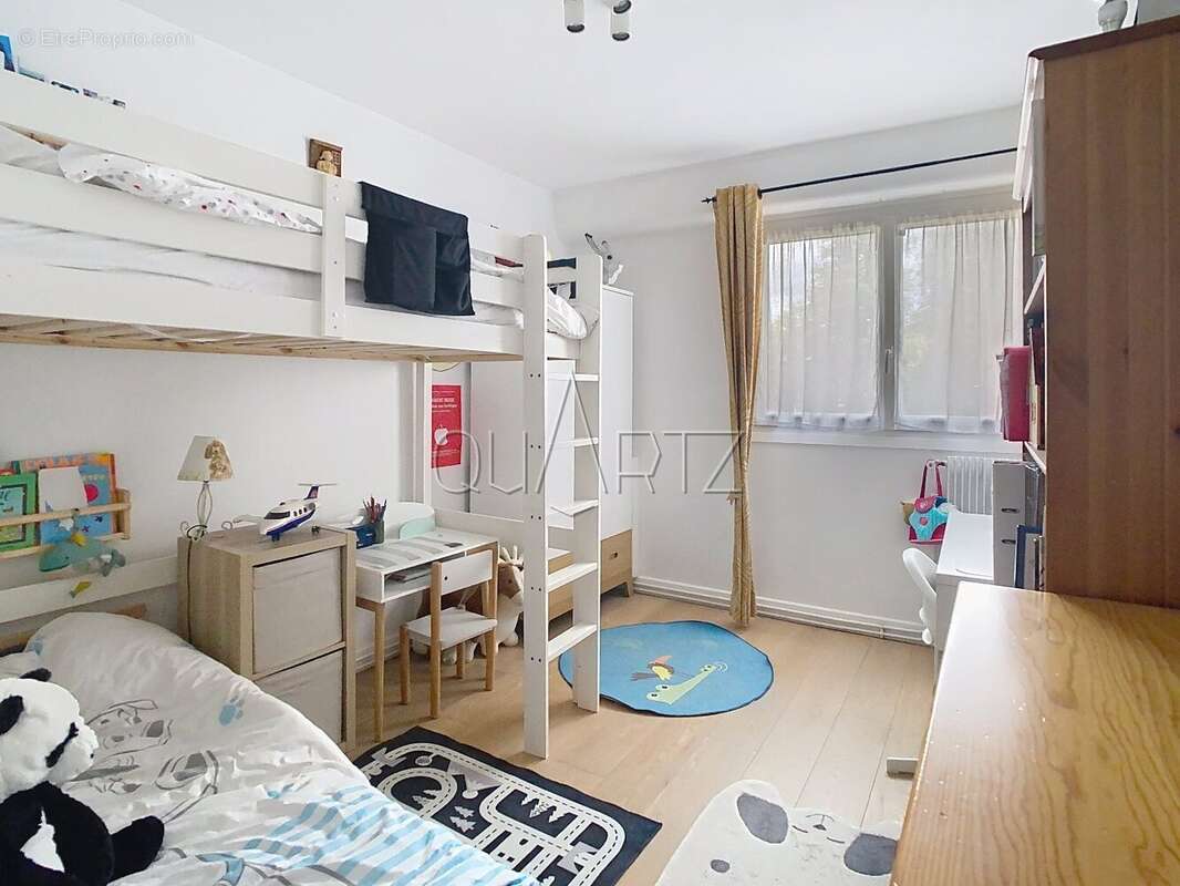 Appartement à VERSAILLES