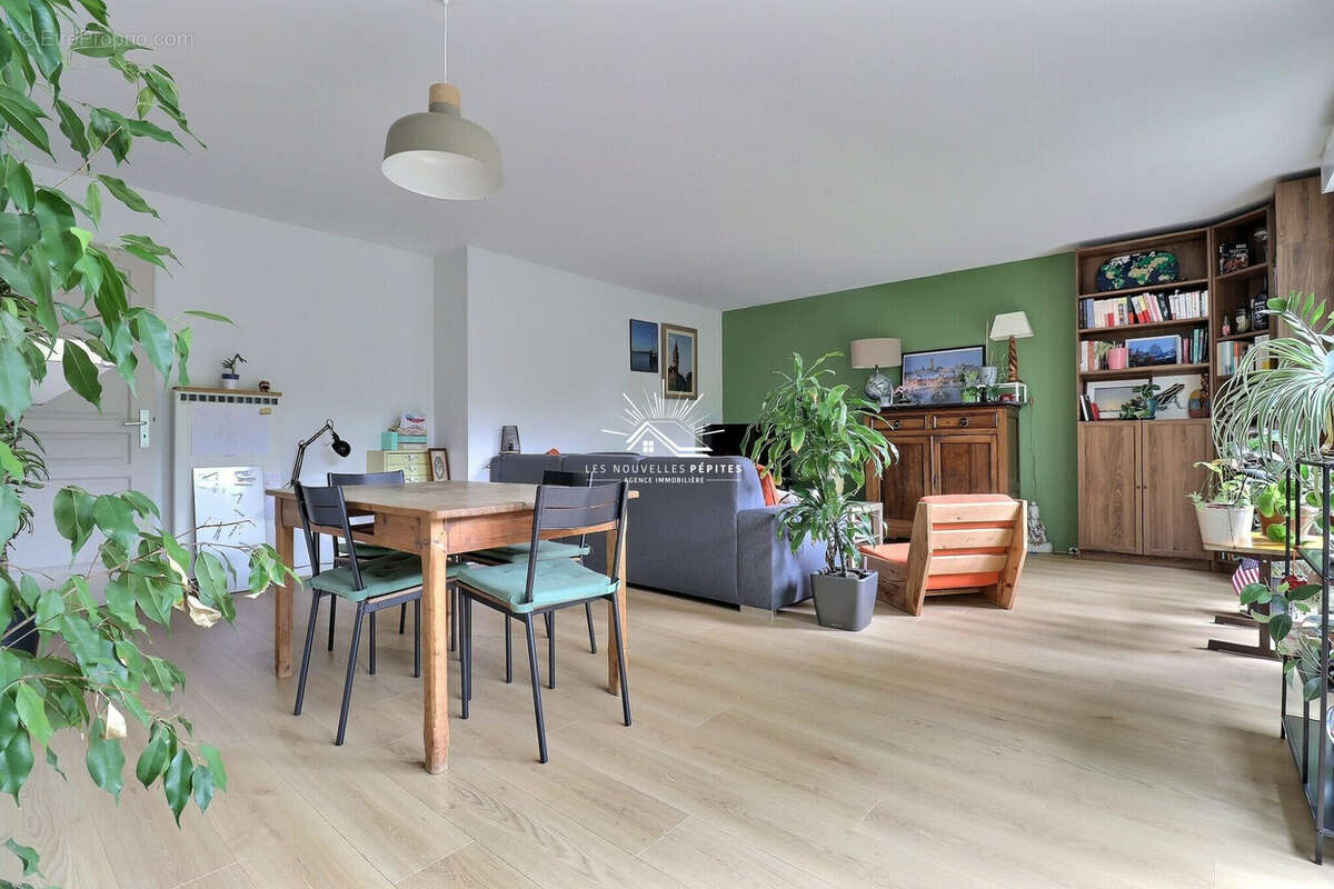 Appartement à CROIX