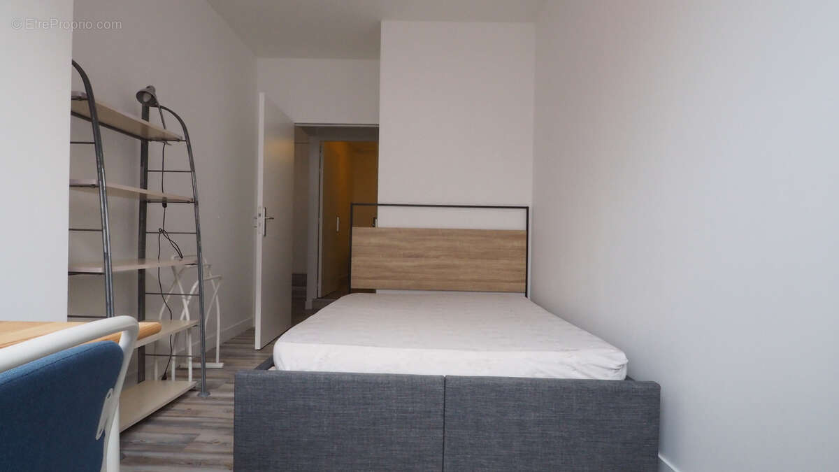 Appartement à FOURAS