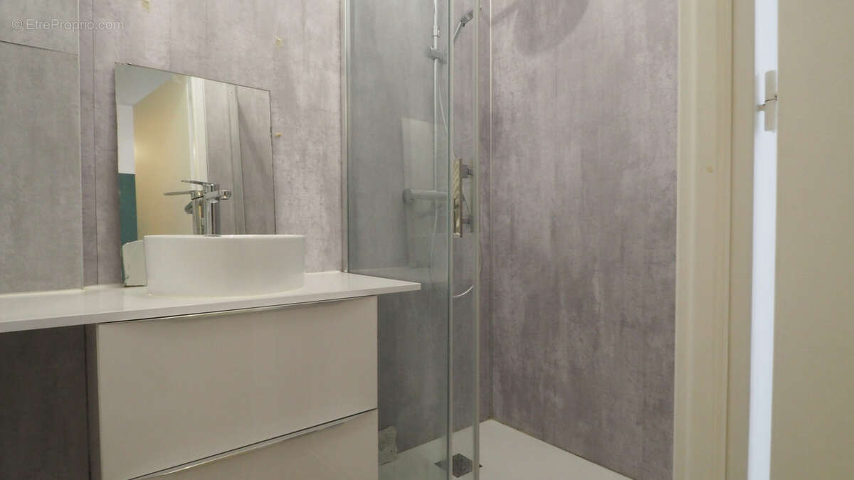 Appartement à FOURAS