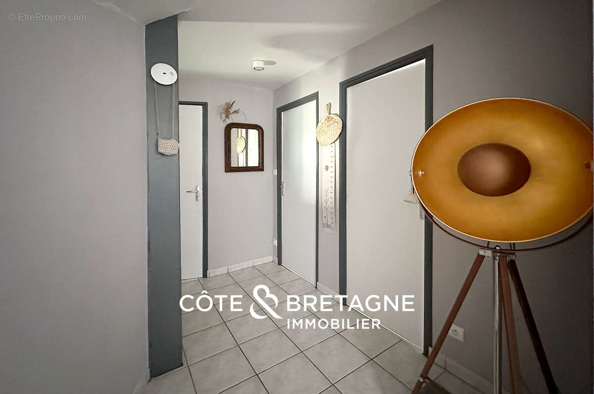 Maison à SAINT-ARMEL