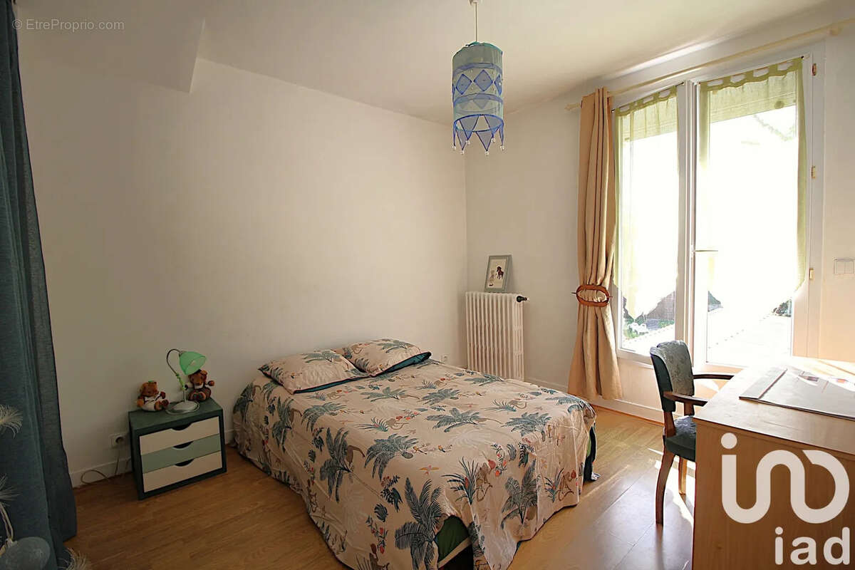 Maison à VILLECRESNES