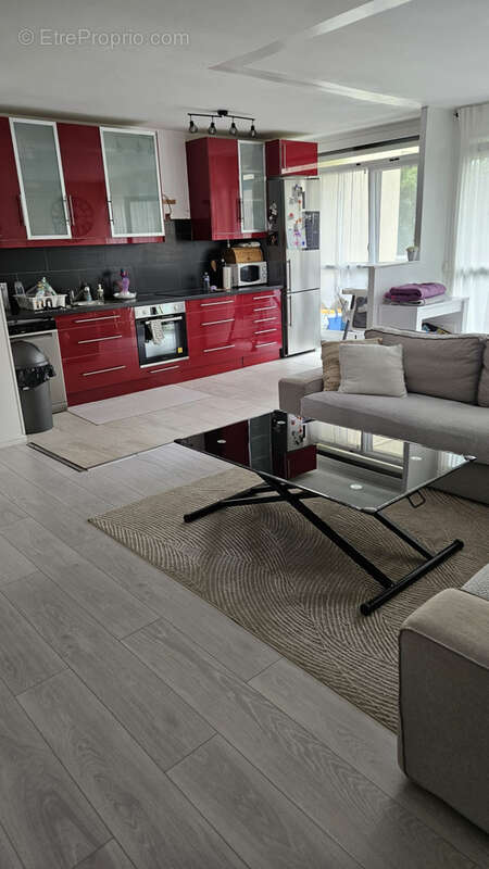 Appartement à CHENNEVIERES-SUR-MARNE