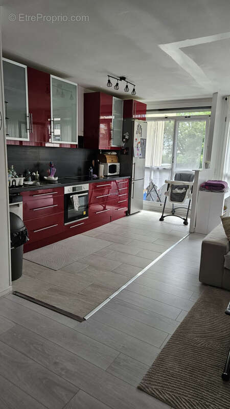 Appartement à CHENNEVIERES-SUR-MARNE