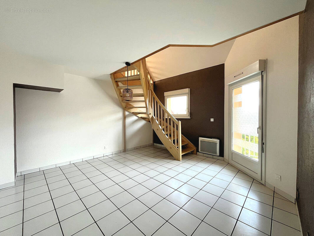 Appartement à VILLAGE-NEUF