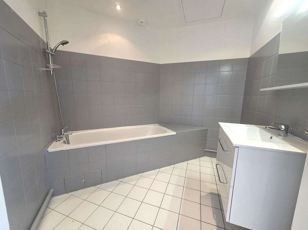 Appartement à VILLAGE-NEUF