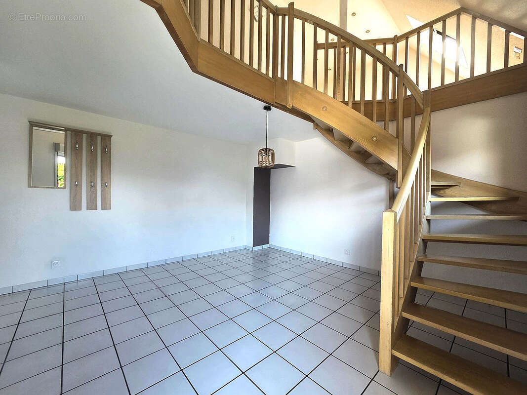 Appartement à VILLAGE-NEUF