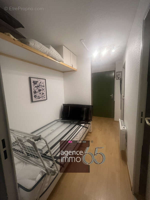 Appartement à ESQUIEZE-SERE