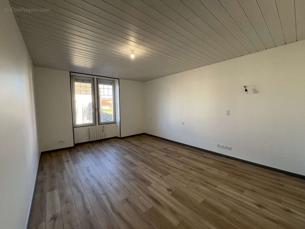 Appartement à CHARQUEMONT