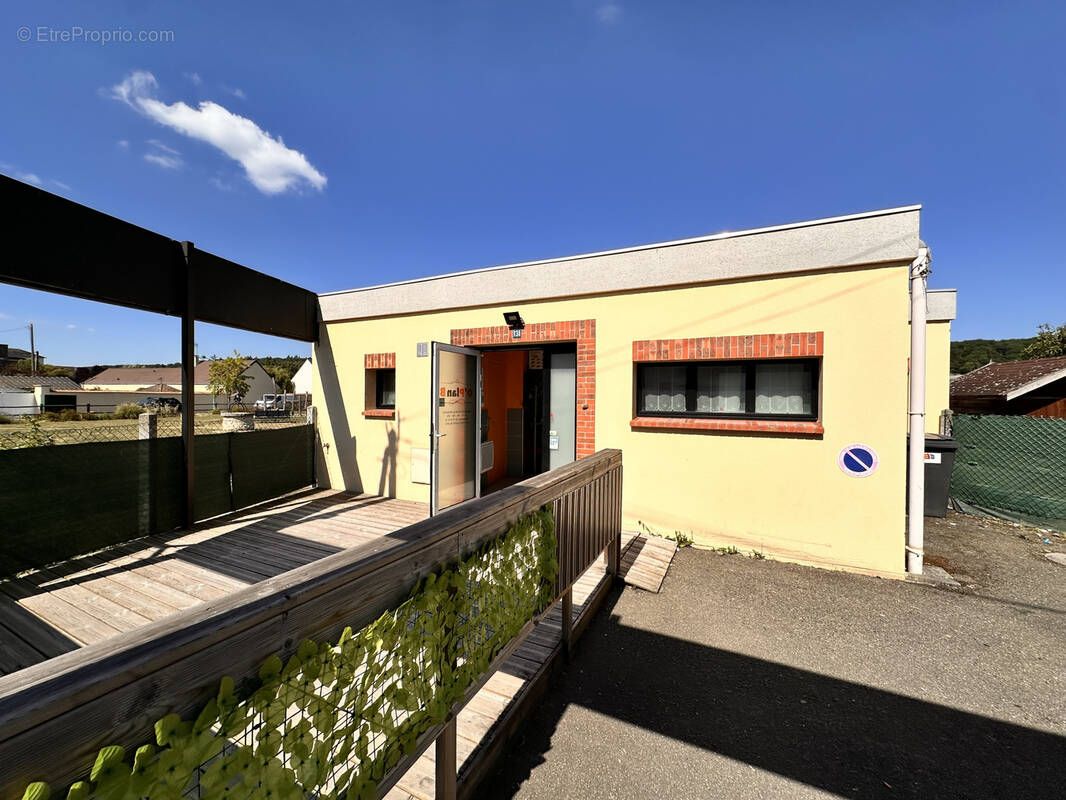 Commerce à GRAVIGNY