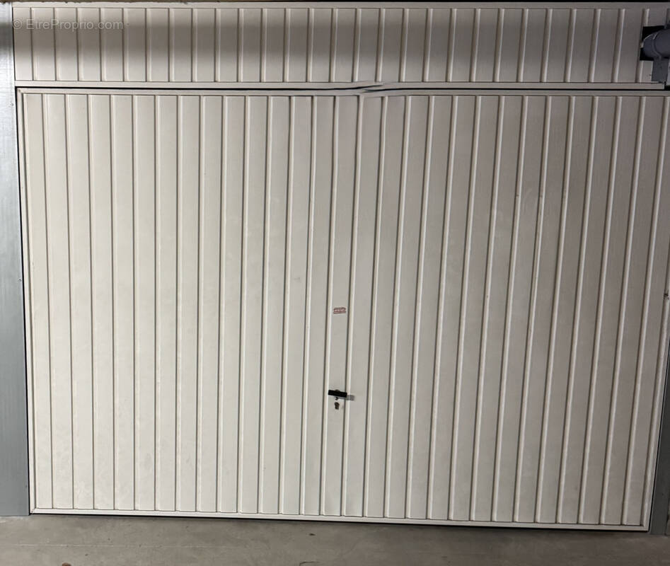 Parking à AIX-EN-PROVENCE